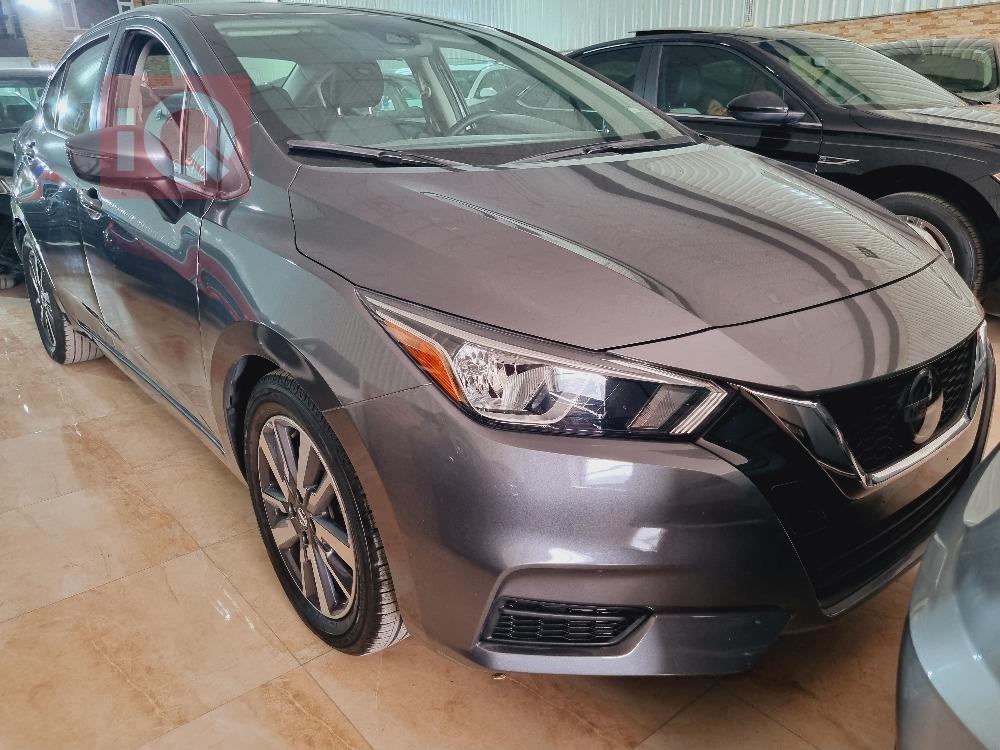 Nissan Versa